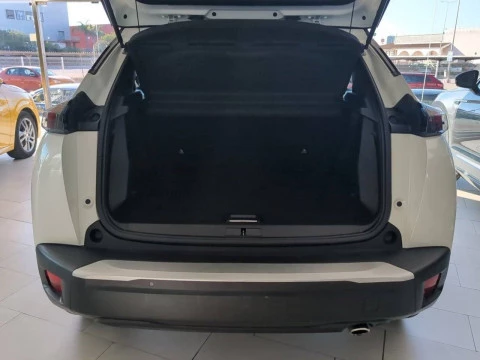 Peugeot 2008 GT BlueHDI 130 S&S EAT8