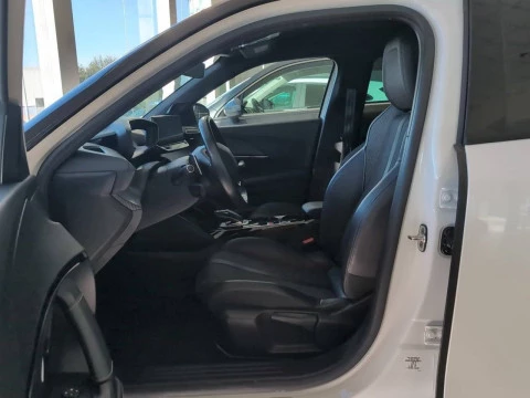 Peugeot 2008 GT BlueHDI 130 S&S EAT8