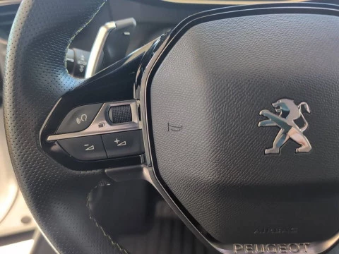 Peugeot 2008 GT BlueHDI 130 S&S EAT8