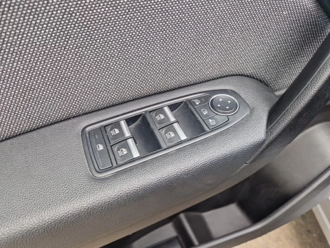 Renault Captur techno Eco-G 100cv (74 kW)