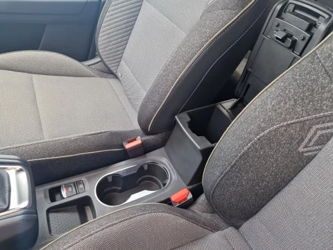 Renault Captur techno Eco-G 100cv (74 kW)