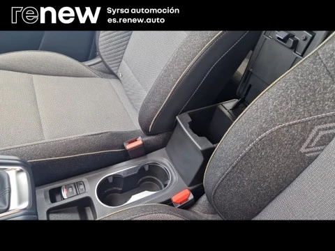 Renault Captur techno Eco-G 100cv (74 kW)