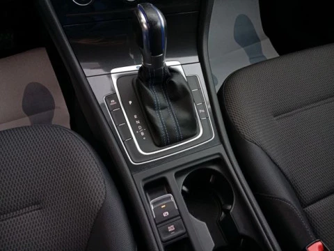 Volkswagen Golf e-Golf ePower 100 kW (136CV)