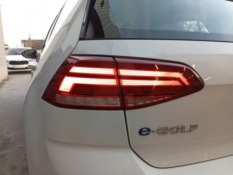 Volkswagen Golf e-Golf ePower 100 kW (136CV)