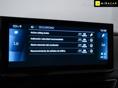 Peugeot 3008 1.2 PureTech 96KW SS Allure Pack