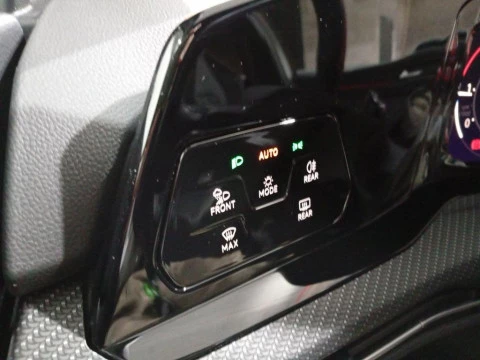 Volkswagen Golf R-Line 2.0 TDI 110 kW (150 CV) DSG