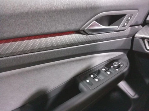 Volkswagen Golf R-Line 2.0 TDI 110 kW (150 CV) DSG