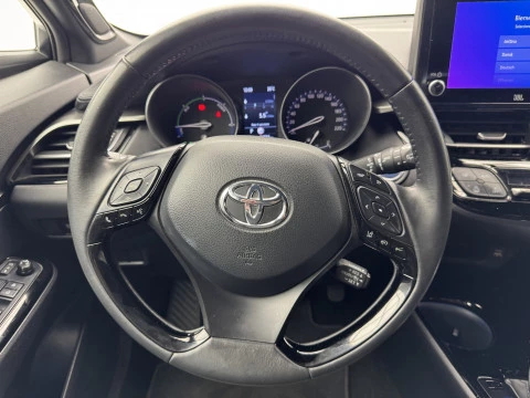 Toyota C-HR 2.0 180H Advance