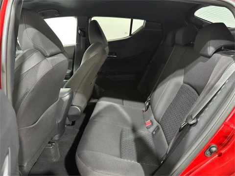 Toyota C-HR 5P Advance 125H e-CVT