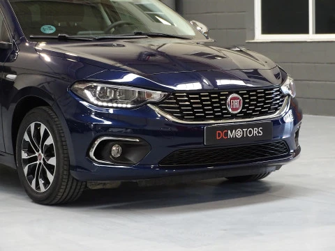 Fiat Tipo SW 1.4 T-Jet 88kW (120CV) Mirror