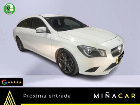 Mercedes-Benz Clase CLA CLA 220 d 4MATIC Shooting Brake