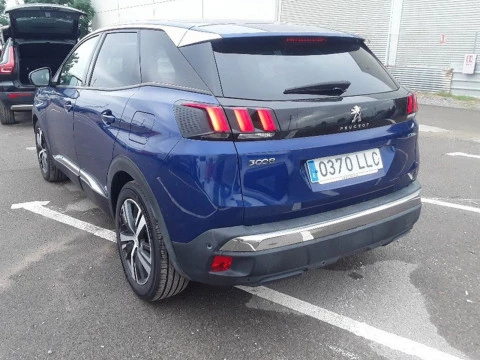 Peugeot 3008 Hybrid 225 e-EAT8 Allure