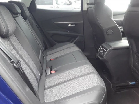 Peugeot 3008 Hybrid 225 e-EAT8 Allure