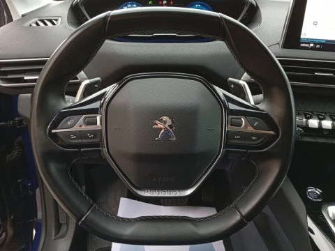 Peugeot 3008 Hybrid 225 e-EAT8 Allure
