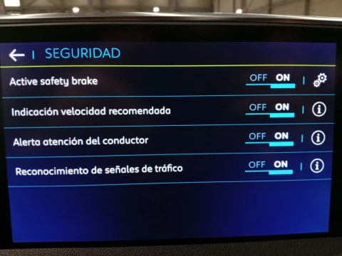 Peugeot 3008 Hybrid 225 e-EAT8 Allure