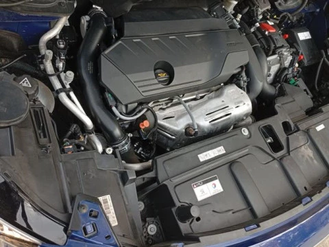 Peugeot 3008 Hybrid 225 e-EAT8 Allure