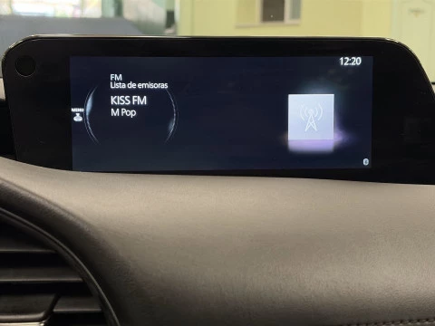 Mazda 3 2.0 Skyactiv-X Zenith Safety Black AT 1 kW (181 CV)