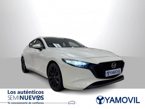 Mazda 3 2.0 Skyactiv-X Zenith Safety Black AT 1 kW (181 CV)