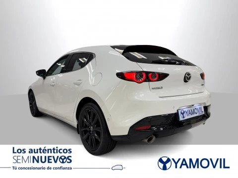 Mazda 3 2.0 Skyactiv-X Zenith Safety Black AT 1 kW (181 CV)