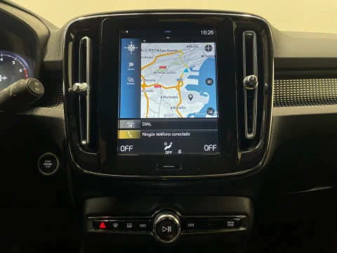 Volvo XC40 1.5 T2 R-DESING