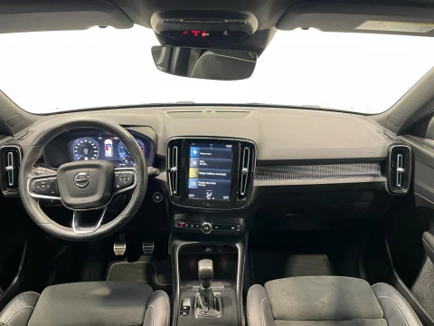 Volvo XC40 1.5 T2 R-DESING