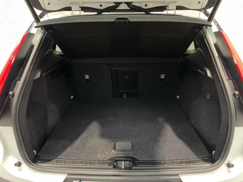 Volvo XC40 1.5 T2 R-DESING