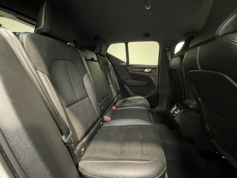 Volvo XC40 1.5 T2 R-DESING