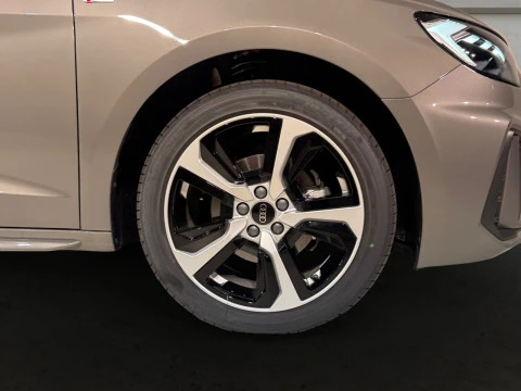Audi A1 Sportback Adrenalin 30 TFSI 85kW (116CV)