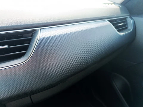 Renault Arkana 1.3 TCE INTENS EDC 103KW 5P