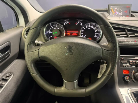 Peugeot 5008 Allure 2.0 HDI 150 FAP