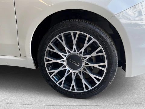 Fiat 500 Monotrim 1.0 Hybrid 51KW (70 CV)
