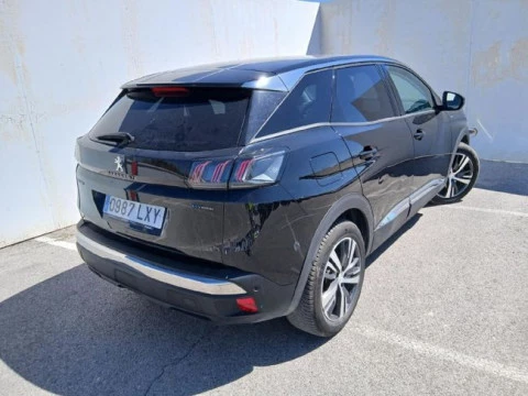 Peugeot 3008 Hybrid 225 e-EAT8 Allure