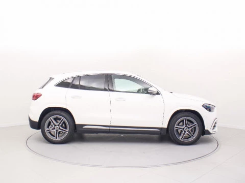 Mercedes-Benz Clase GLA 2.0 GLA 200 D DCT 150 5P
