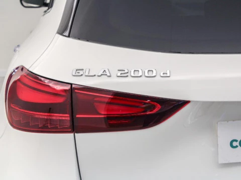 Mercedes-Benz Clase GLA 2.0 GLA 200 D DCT 150 5P