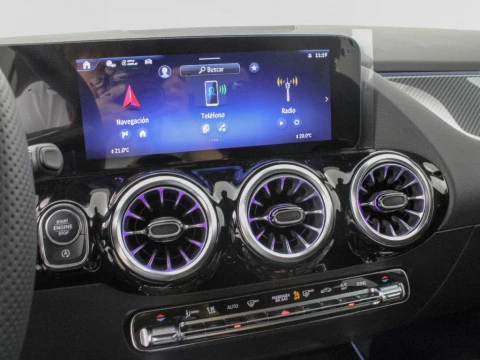 Mercedes-Benz Clase GLA 2.0 GLA 200 D DCT 150 5P