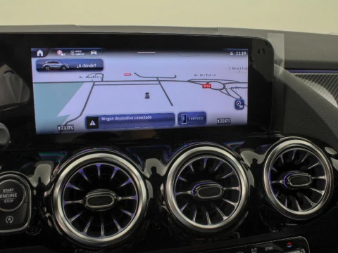 Mercedes-Benz Clase GLA 2.0 GLA 200 D DCT 150 5P