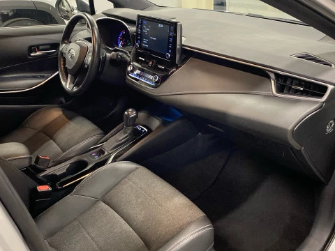 Toyota Corolla 2.0 180H STYLE E-CVT TOURING SPORT