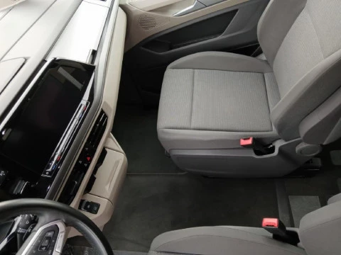 Volkswagen Multivan 2.0 TDI DSG 150 5P 7 Plazas