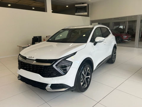 Kia Sportage 1.6 T-GDi 118kW (160CV) MHEV Tech 4x2 Kia Sportage 1.6 T-GDi 118kW (160CV) MHEV Tech 4x2