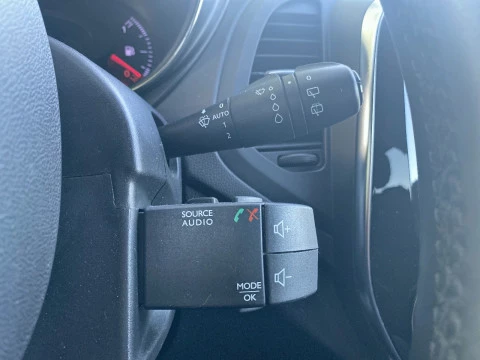 Renault Captur Zen TCe 66kW (90CV) -18