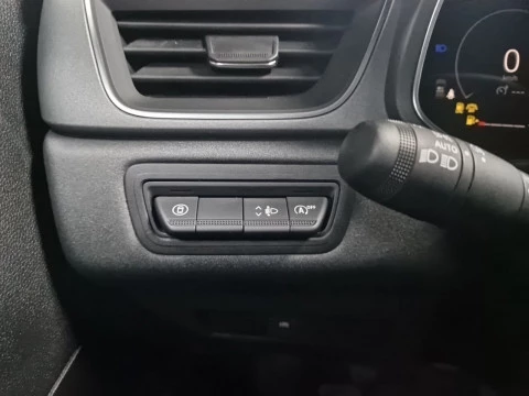 Renault Captur techno Eco-G 100cv (74 kW)