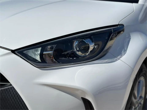 Toyota Yaris 120H 1.5 Business Plus