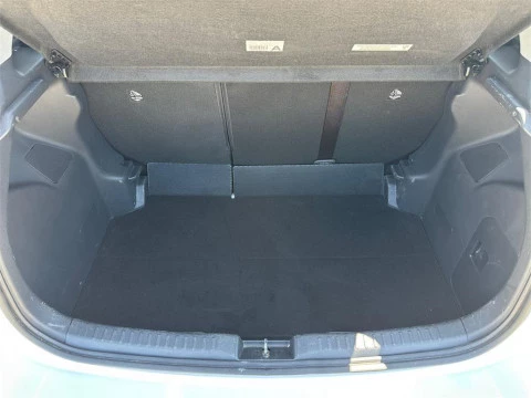 Toyota Yaris 120H 1.5 Business Plus