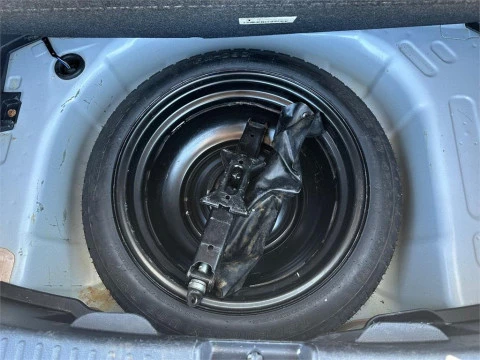 Toyota Yaris 120H 1.5 Business Plus