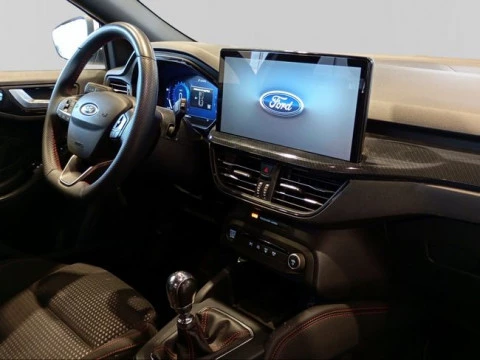 Ford Focus 1.0 Ecoboost MHEV 114kW ST-Line