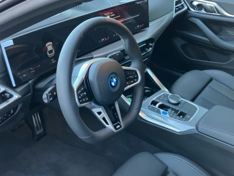BMW i4 eDrive40 250 kW (340 CV)