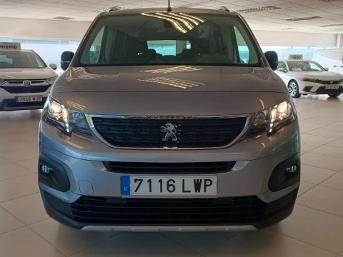 Peugeot Rifter Allure Pack Long PureTech 96kW EAT8 7 PL