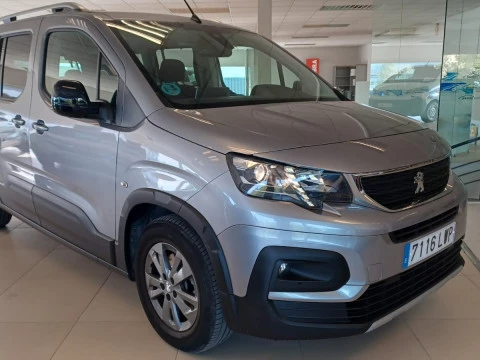 Peugeot Rifter Allure Pack Long PureTech 96kW EAT8 7 PL