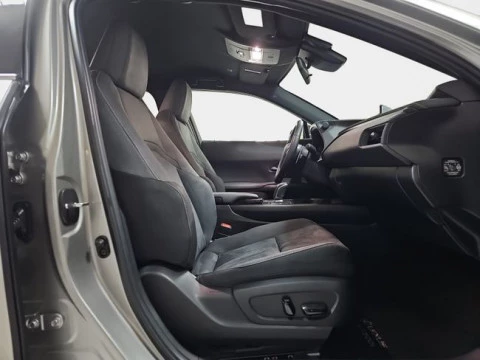 Lexus UX 300e Business