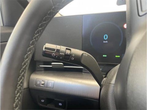 Hyundai Kona EV 150kW 65kWh Tecno 2C